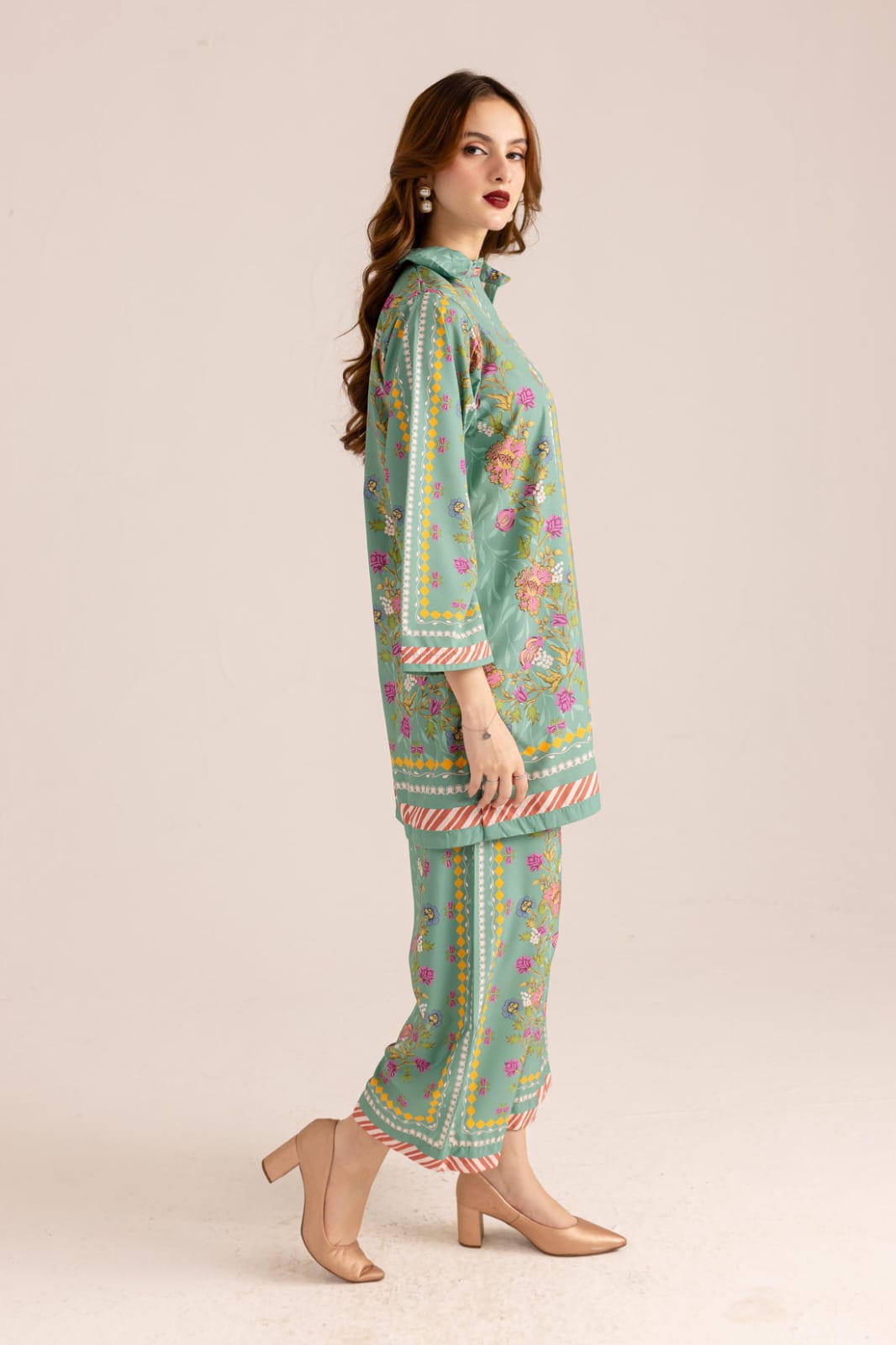 Sabz Gul 2-Piece Kurti Set 🍃🌷