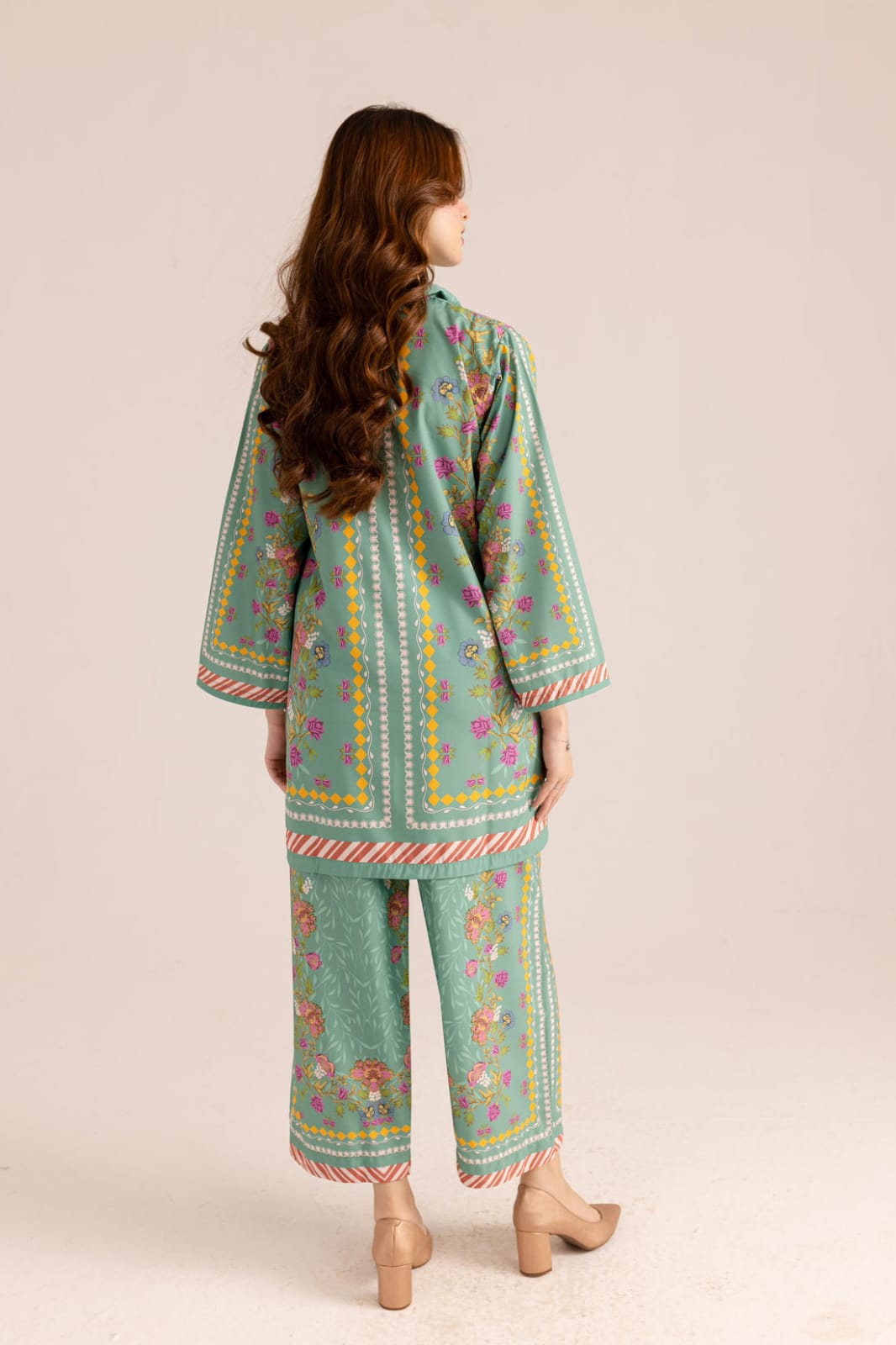 Sabz Gul 2-Piece Kurti Set 🍃🌷