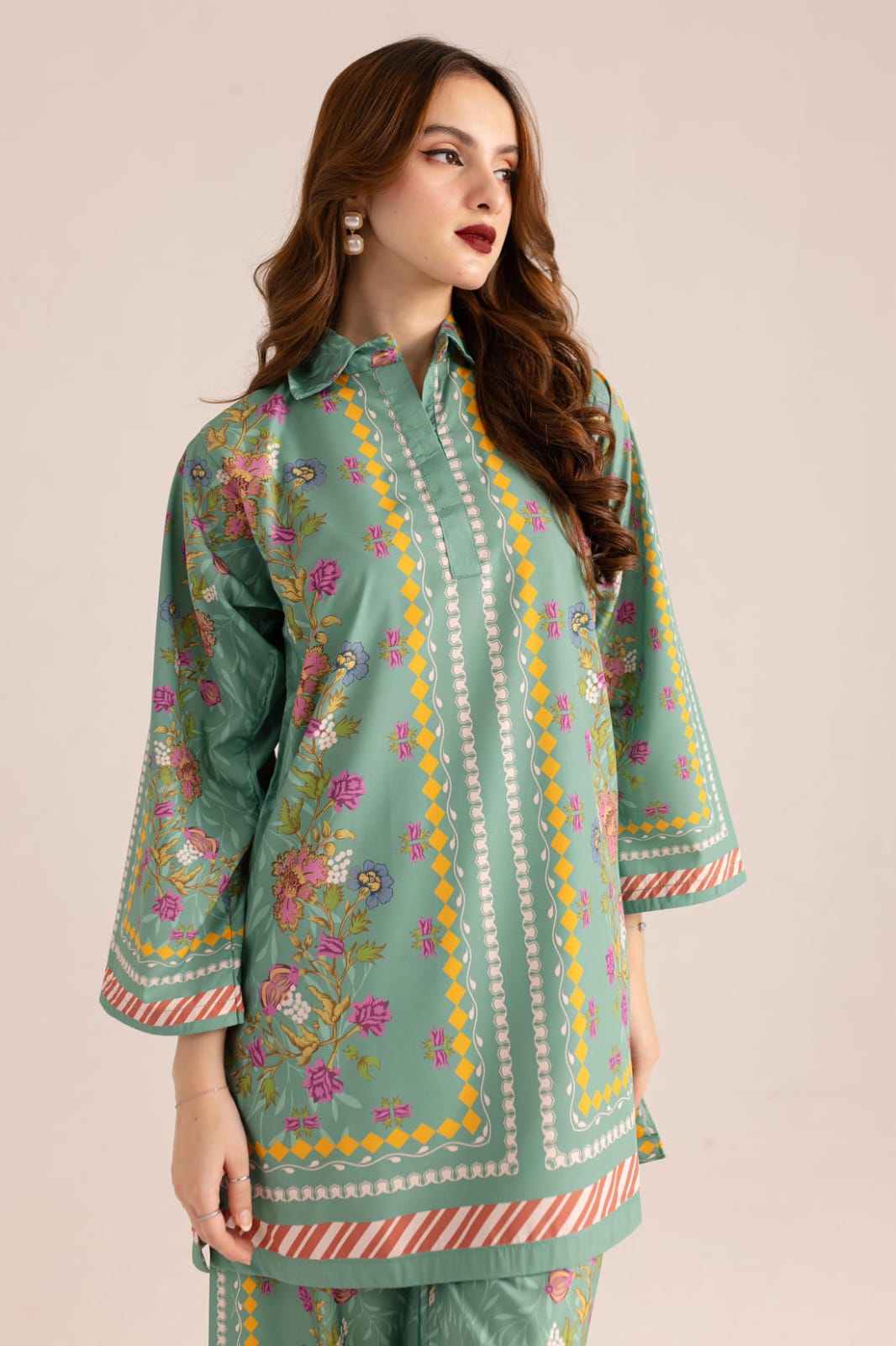 Sabz Gul 2-Piece Kurti Set 🍃🌷