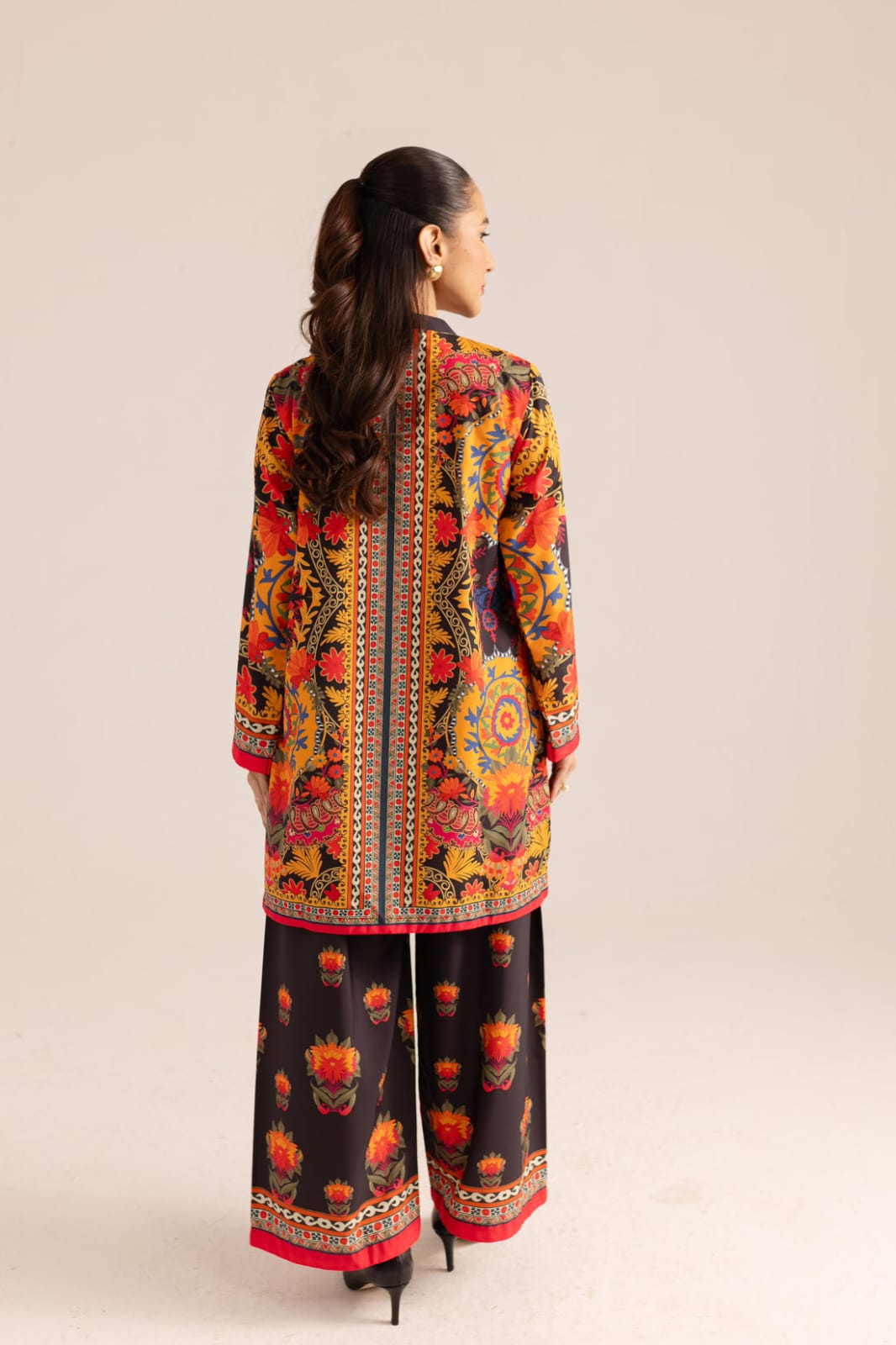 Bahar-e-Nazakat 2-Piece Kurti Set 💐✨
