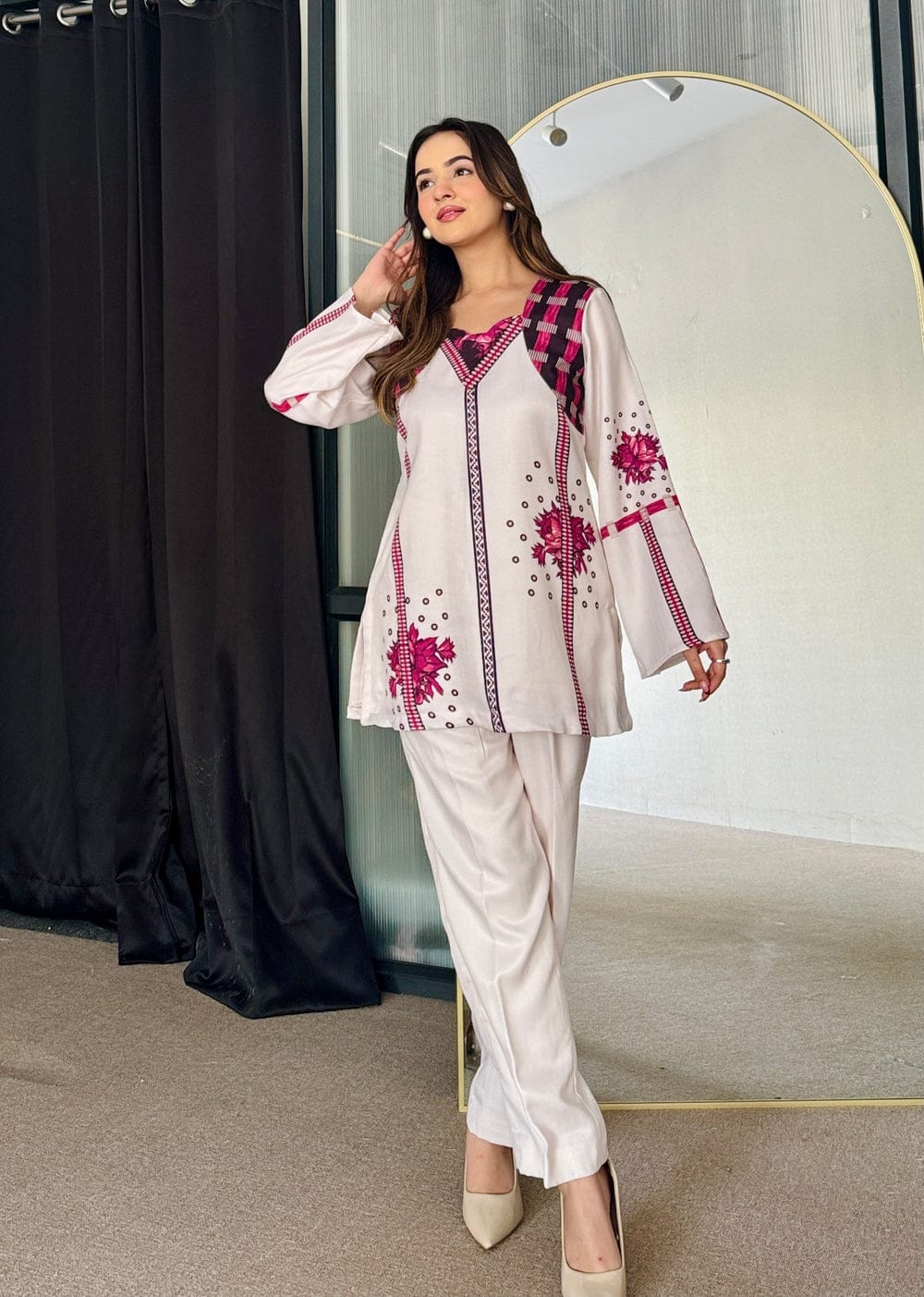 Gulbahar - 2 Pcs Kurti Set 🌷